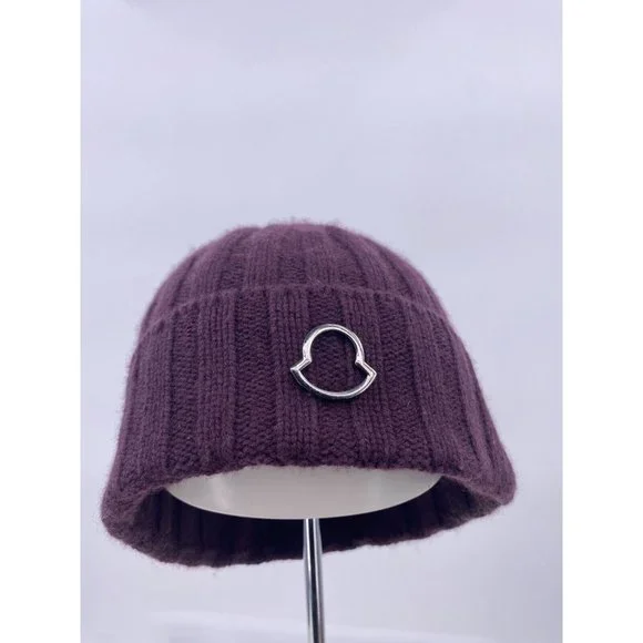 moncler burgundy cashmere ribbed beanie one size (B-9)